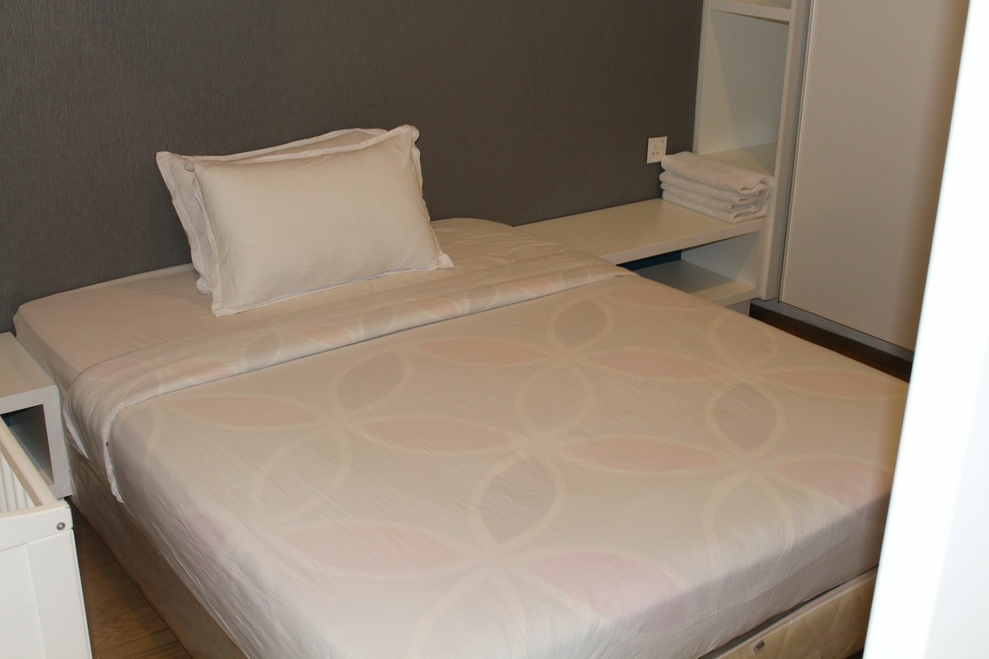 Royal At Platinum Apartment *