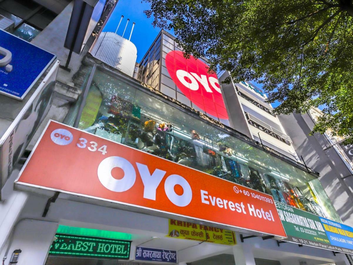 Hotel Oyo 334 Everest 2*