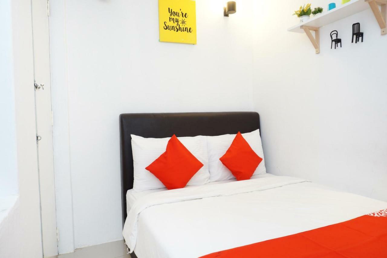 Oyo 90121 Summer House Bed & Cafe 2*