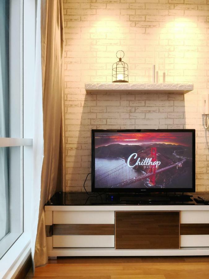 Binjai 8 Kl Near Klcc With 3 Mins Walk To Train Station, Flexihome-My Homestay *