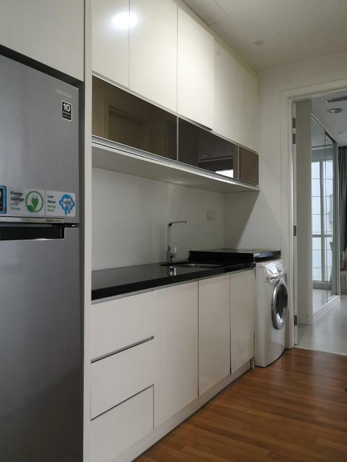 Homestay Binjai 8 Kl Near Klcc With 3 Mins Walk To Train Station, Flexihome-My *