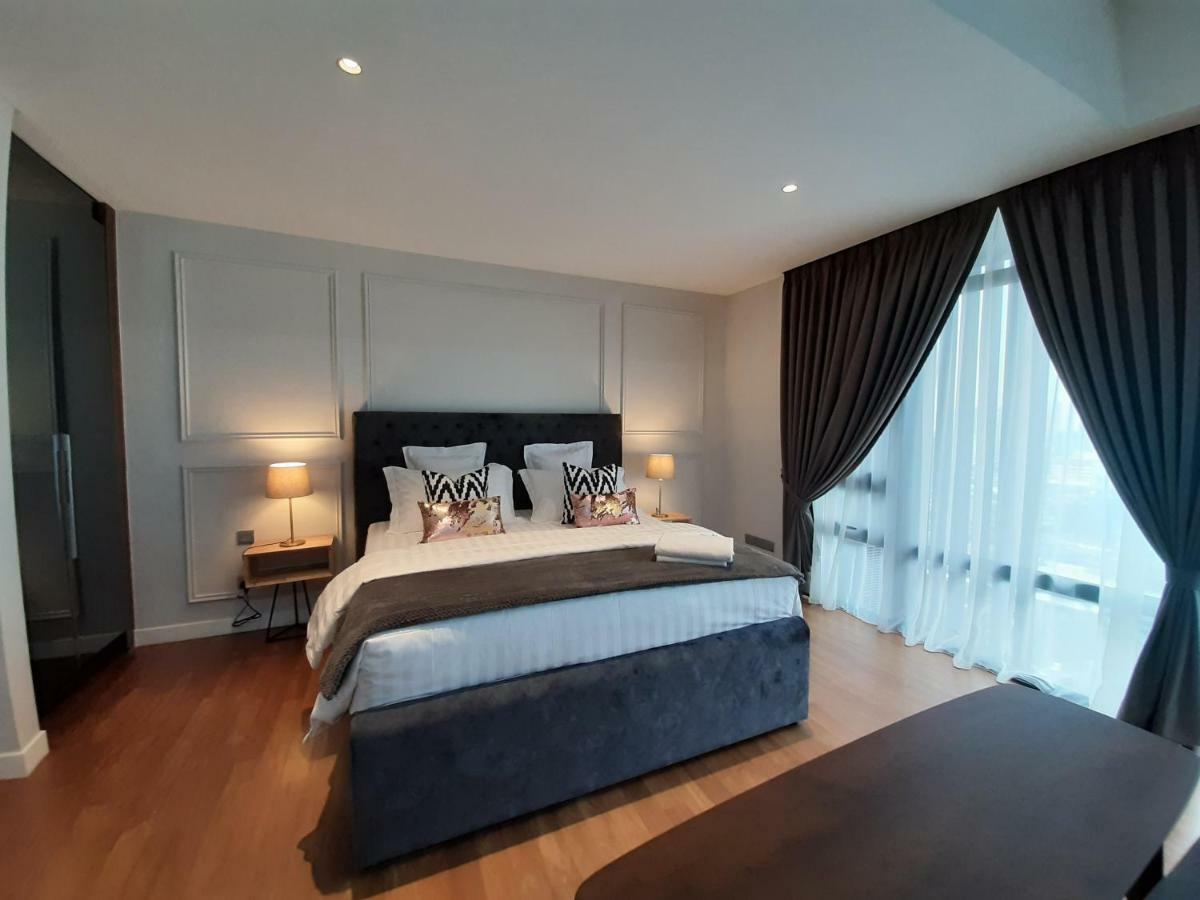 Anggun Residences By 7stonez
