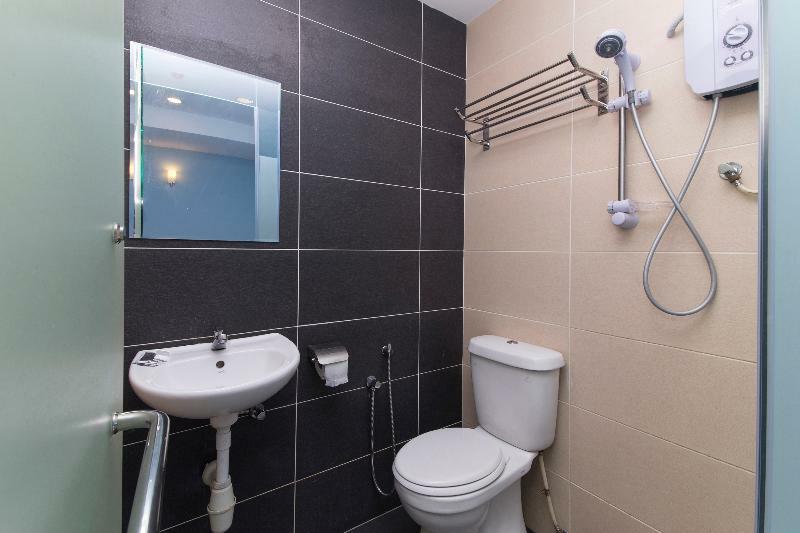 Hotel Oyo 220 Sri Maluri