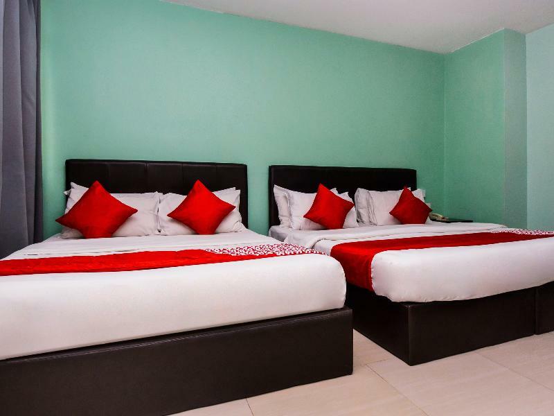 Oyo 499 Comfort Sentul 2*