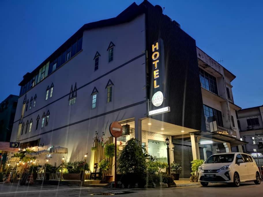 Hotel Urban Bird 2*