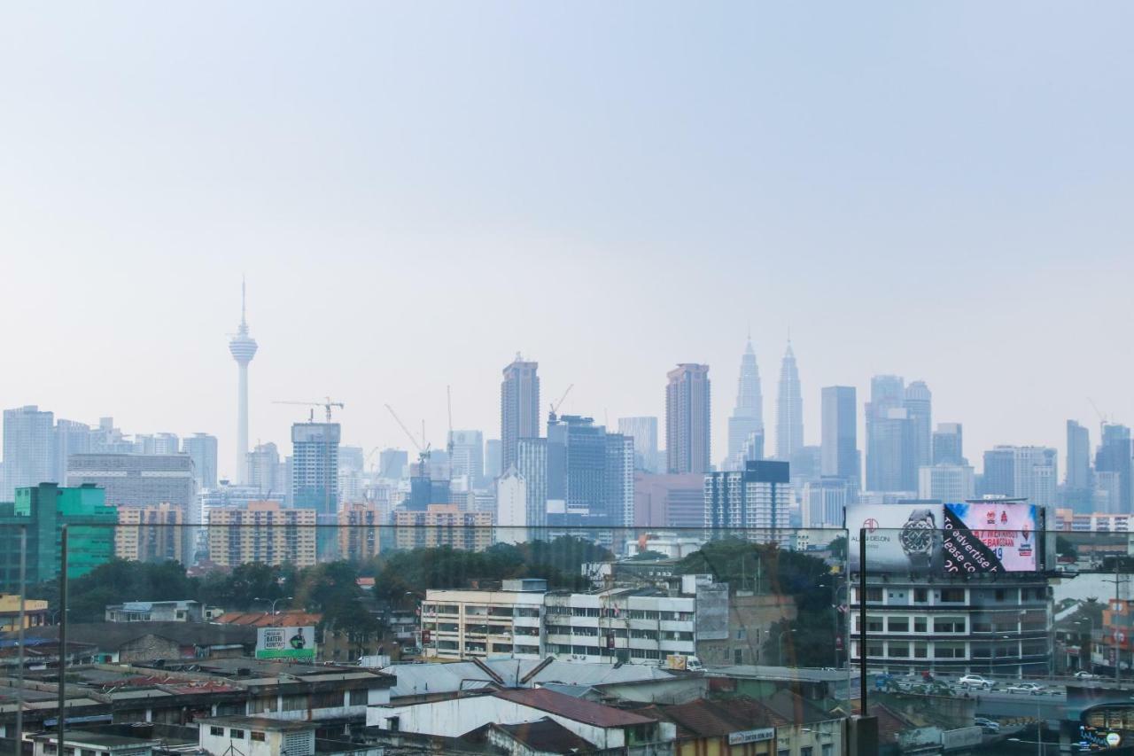 Victoria One Residences *