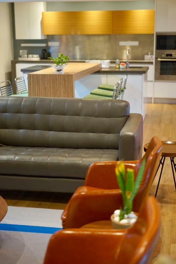 Apartment Chaos Penthouse