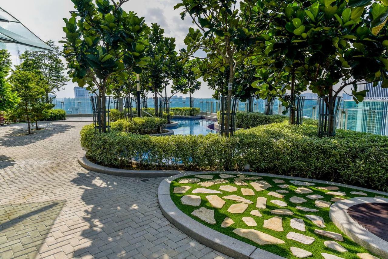 Apartment Infinity Skypool The Robertson Kl