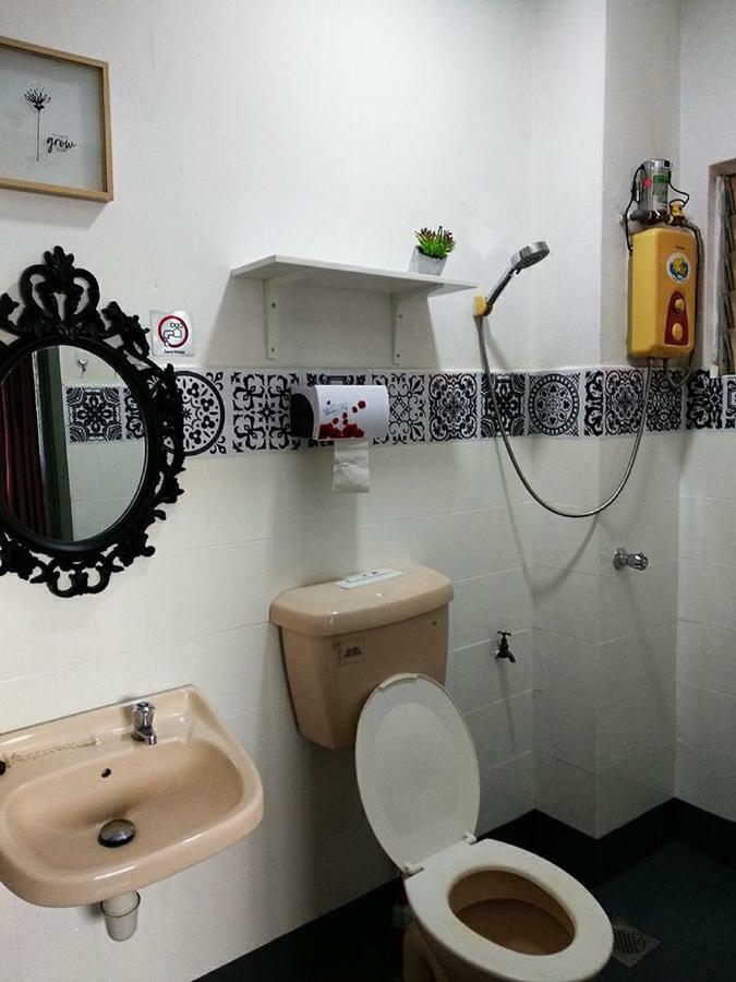 Desa Petaling Homestay *