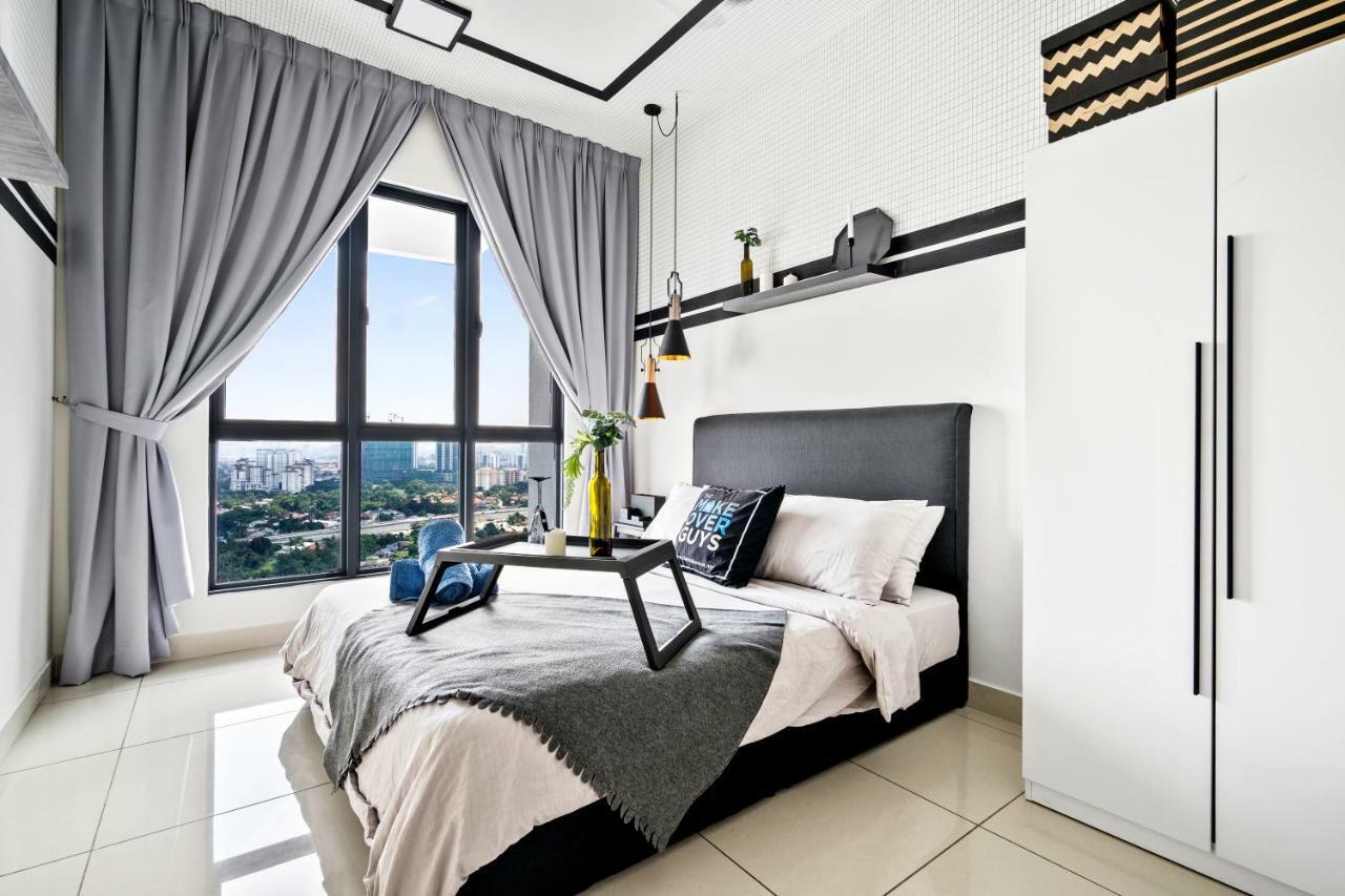 Apartment Kl Traders *