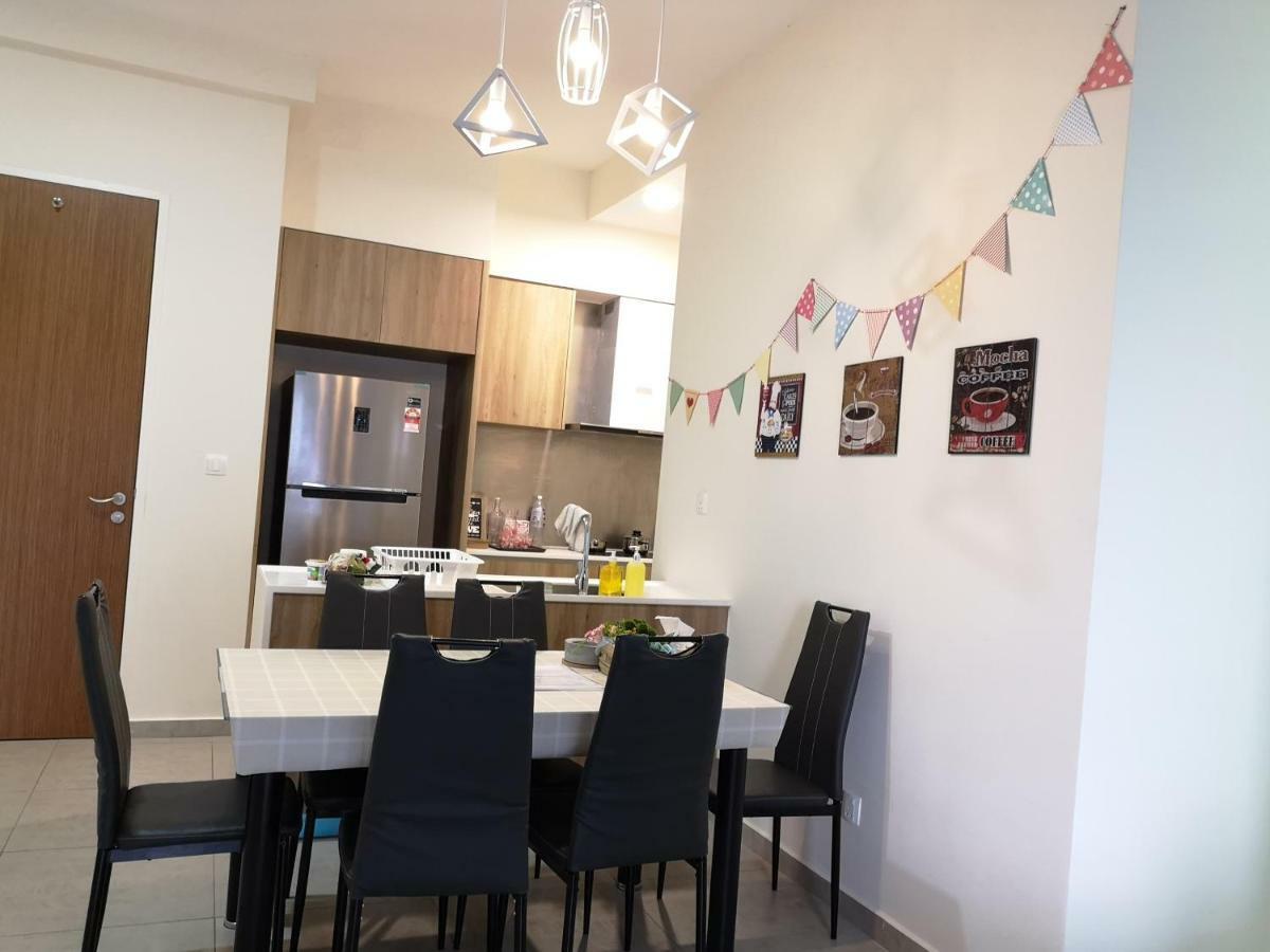 Luxury Kuala Lumpur@5mins To Mid Valley, Sunway Apartment