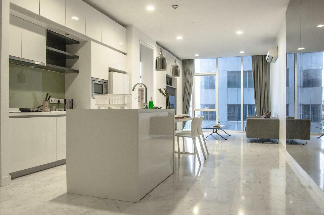 Platinum Suite Klcc @ Penguin Homes *
