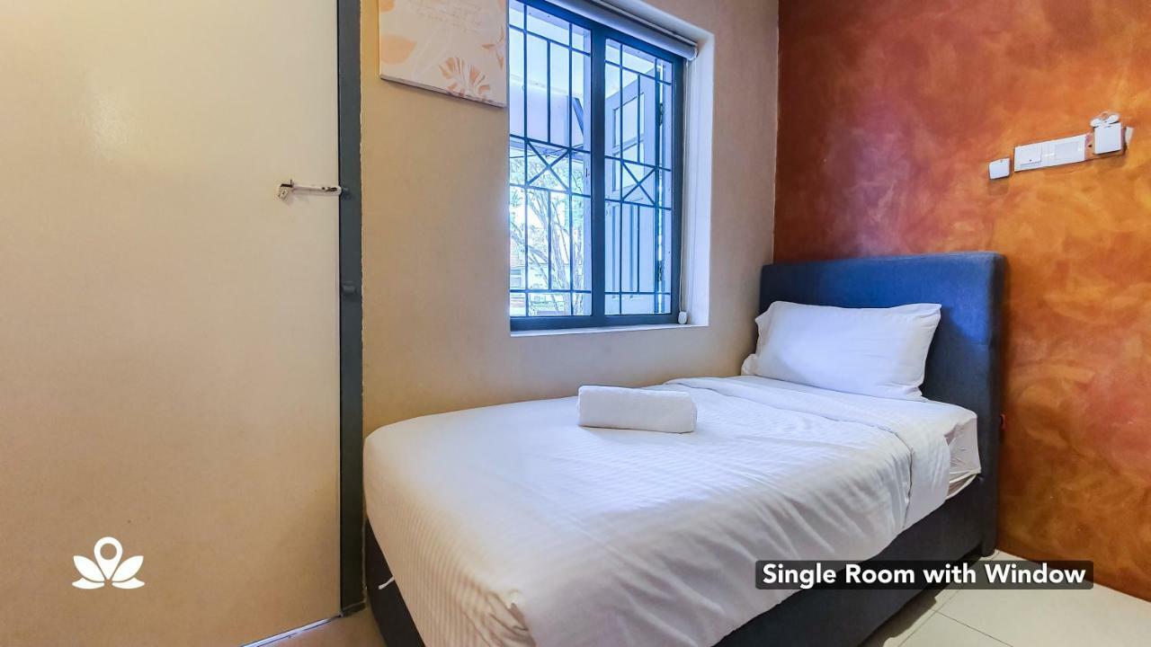 Hotel Summer House Bed & Cafe
