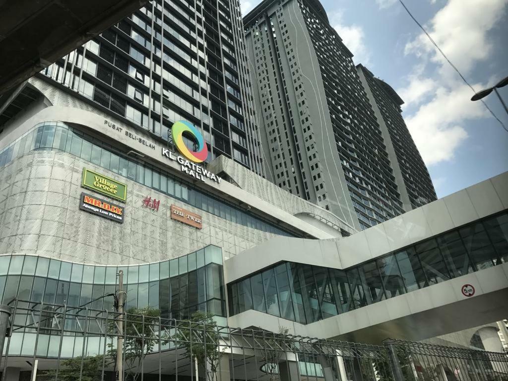 Apartment South View Serviced @ Bangsar South *