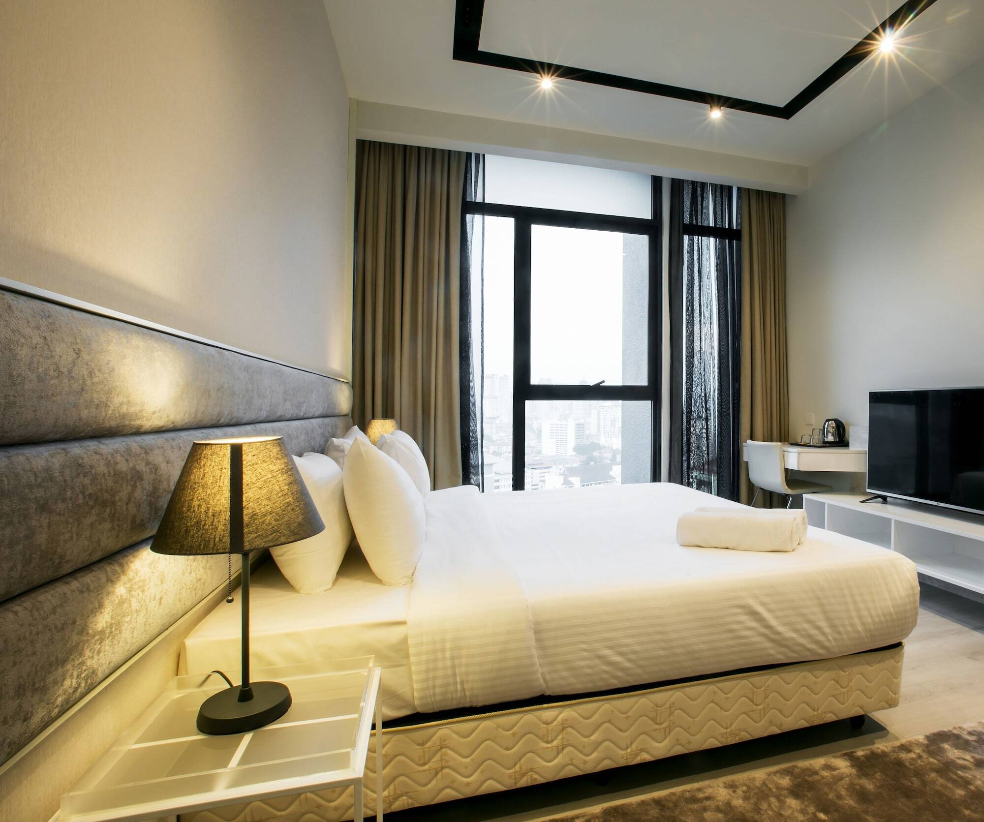 Hotel Expressionz Professional By Kl