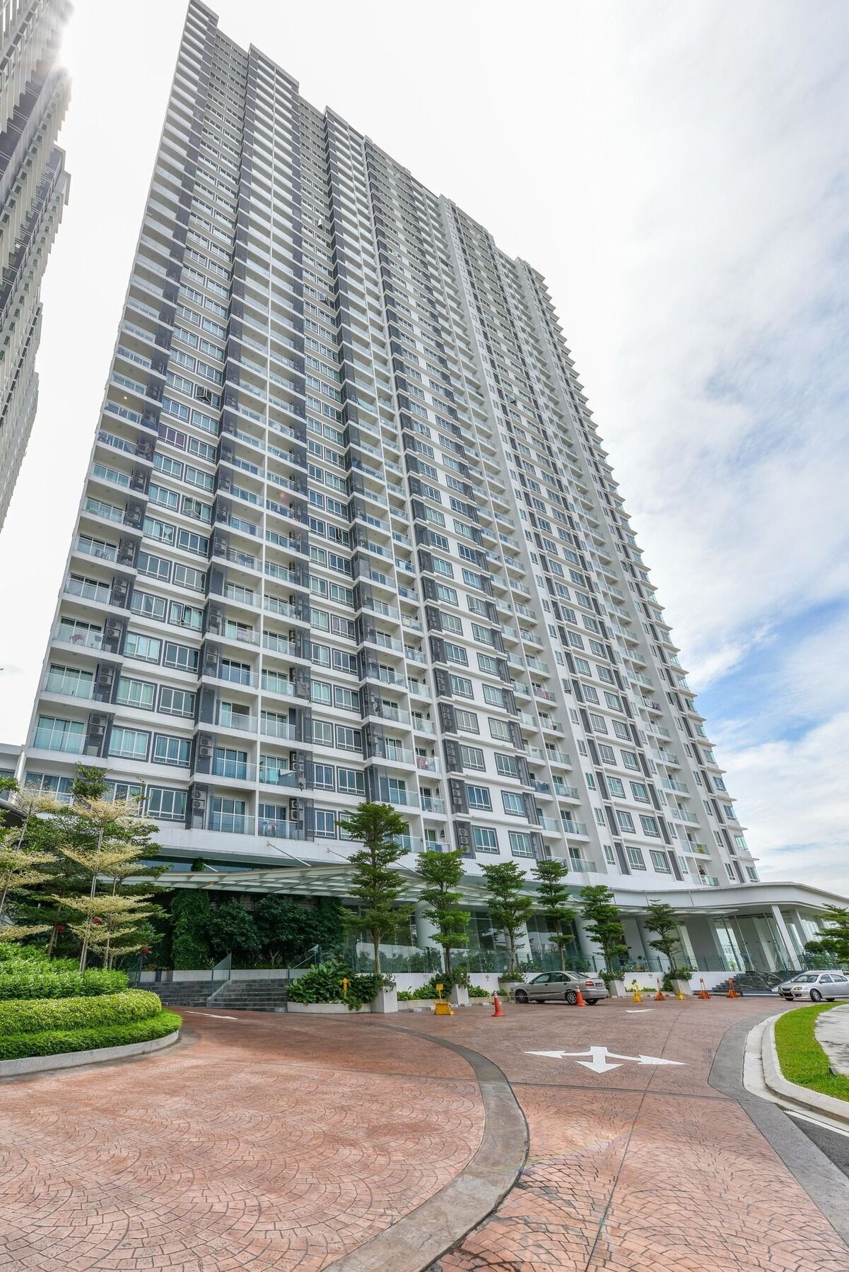 Apartment Desa 1 *