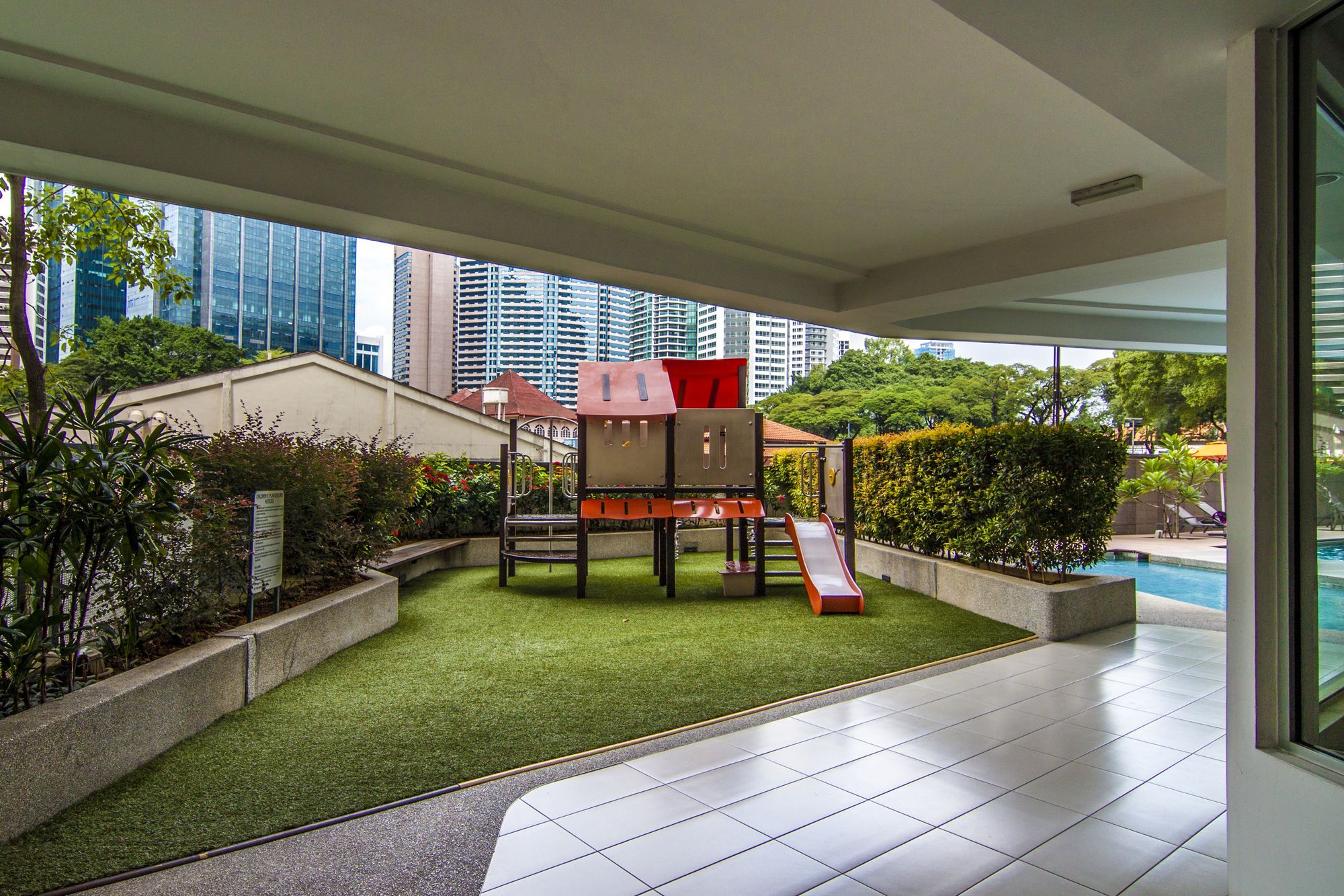 Idaman Klcc Homestay *