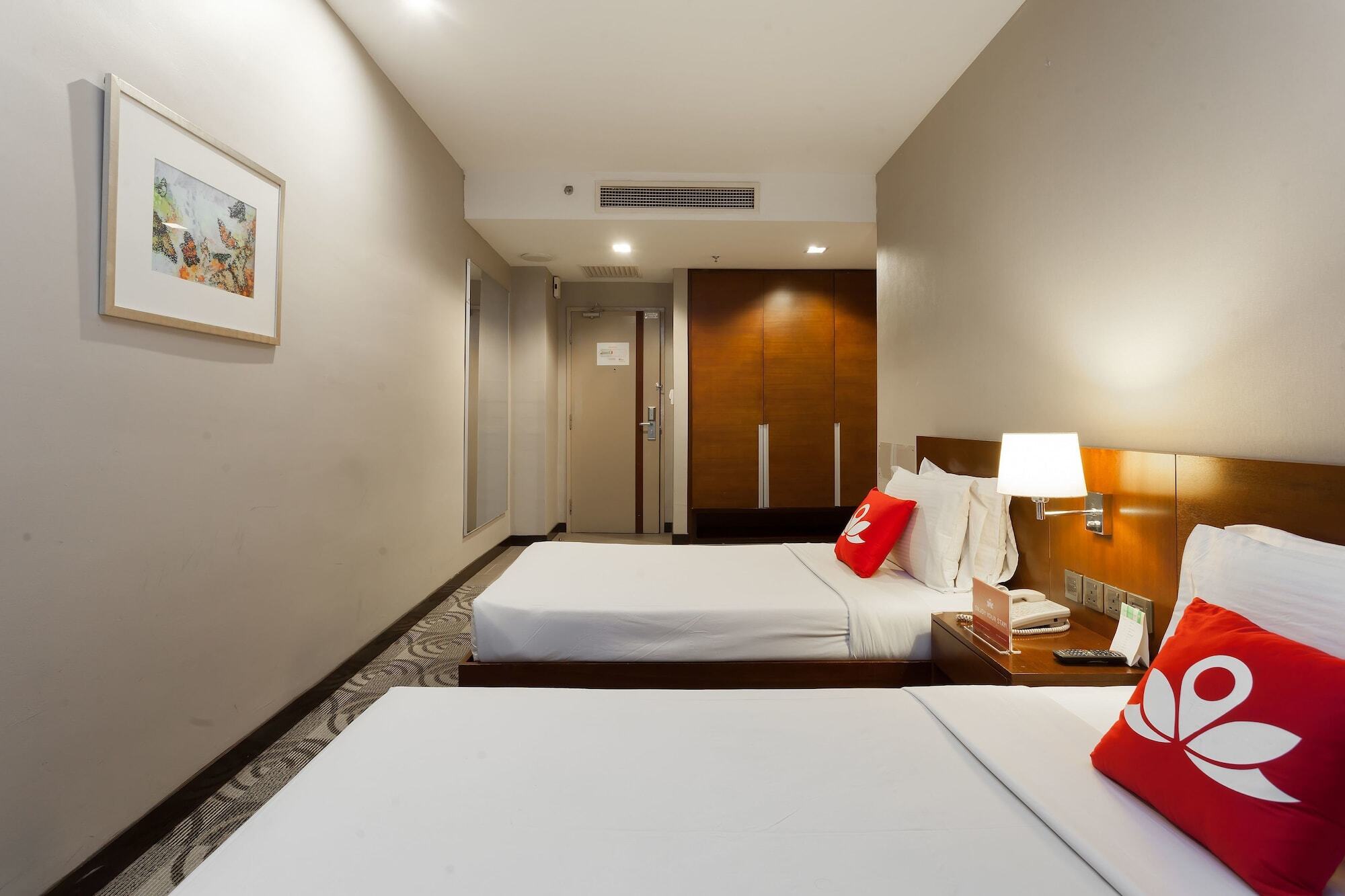 Zen Masjid Jamek 3*
