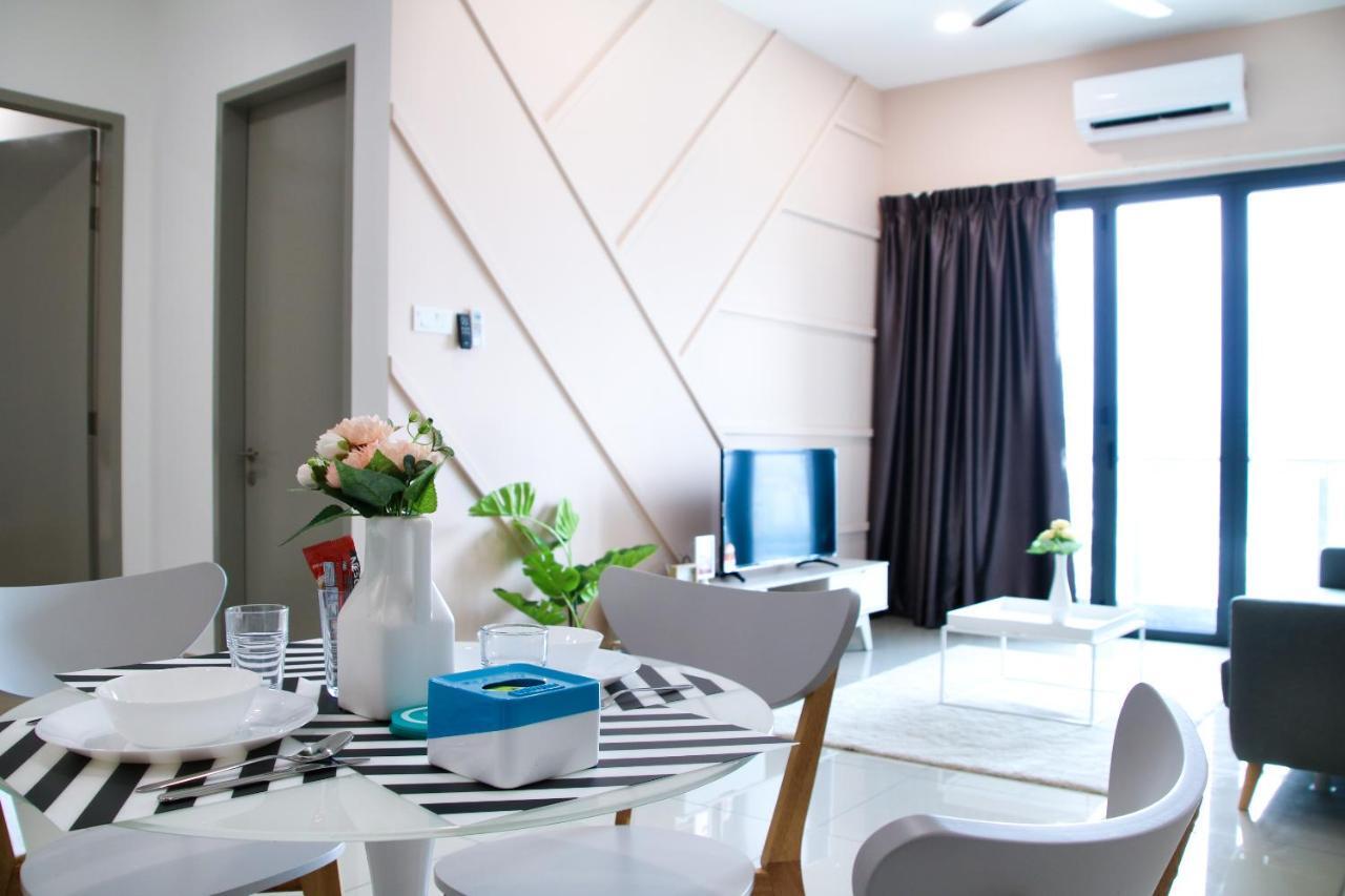 Victoria One Residences *