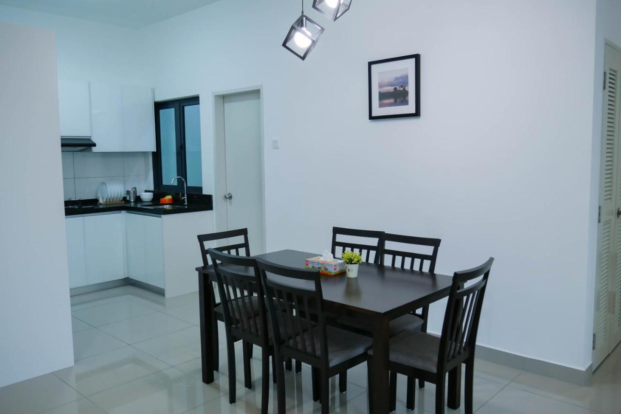 Premium Homestay Near Stadium Bukit Jalil Apartment Kuala Lumpur