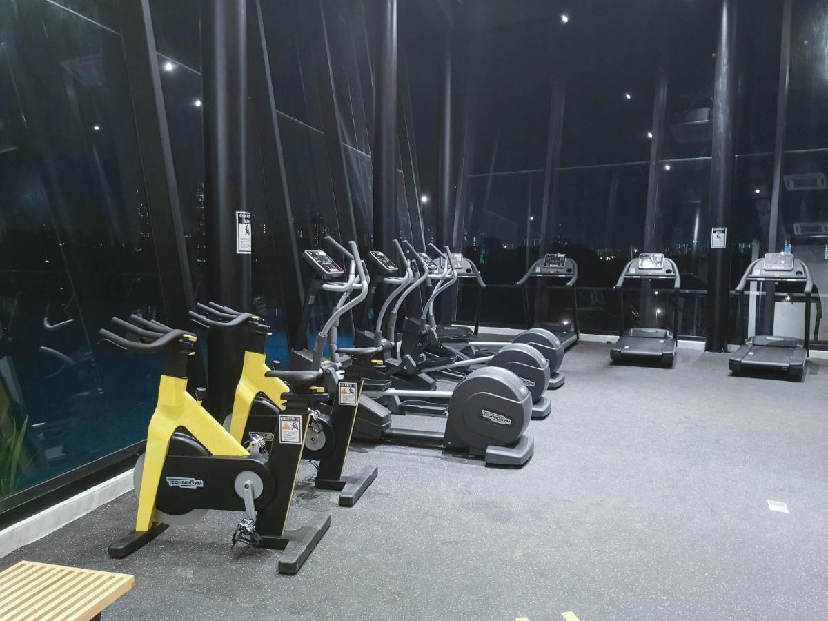 Premium Homestay Near Stadium Bukit Jalil * Kuala Lumpur