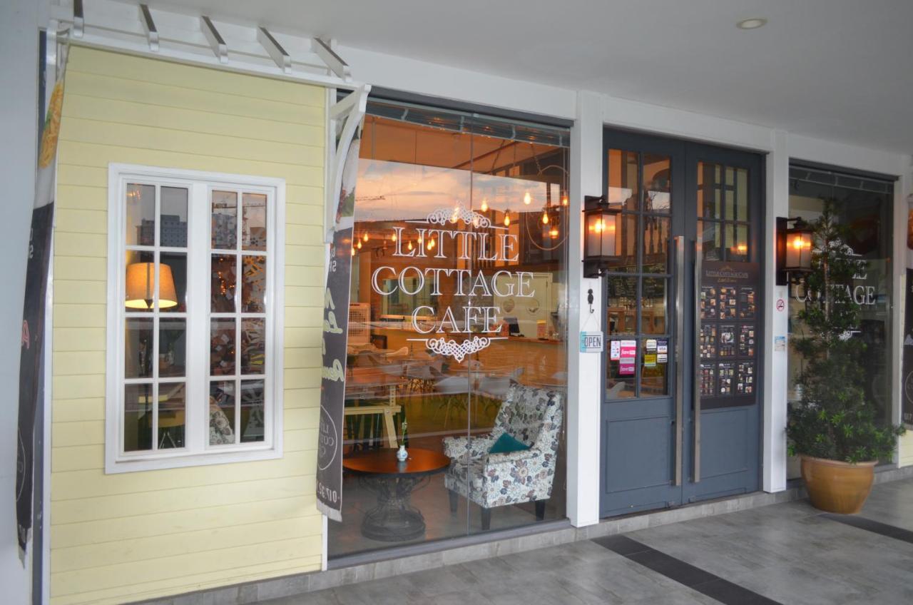 The Robertson By Kl Moonlight Suites Bukit Bintang Bed & Breakfast