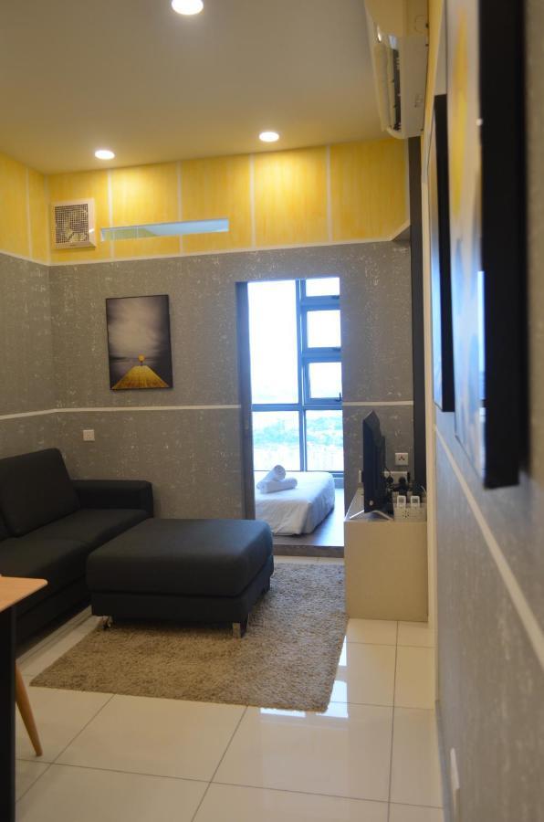 The Robertson By Kl Moonlight Suites Bukit Bintang *