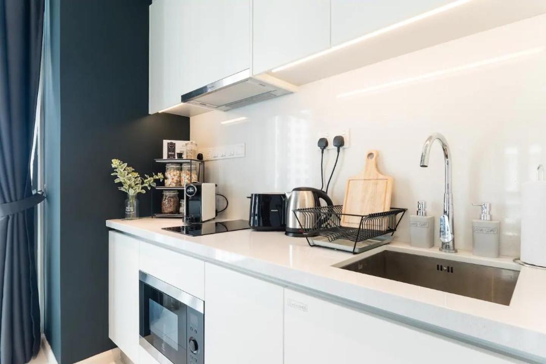 Apartment Tribeca 2bedroom 3min Walk To Bukit Bintang 2 Rooftop Pool *