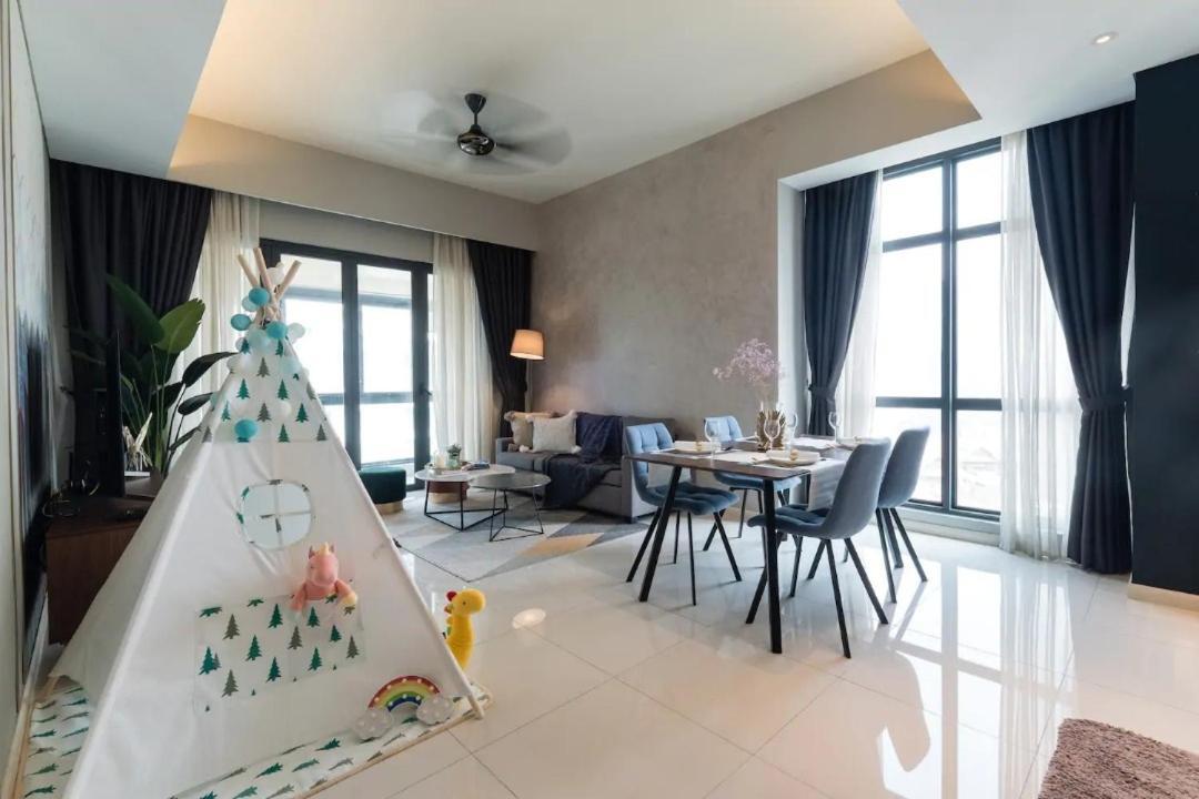 Tribeca 2bedroom 3min Walk To Bukit Bintang 2 Rooftop Pool Kuala Lumpur