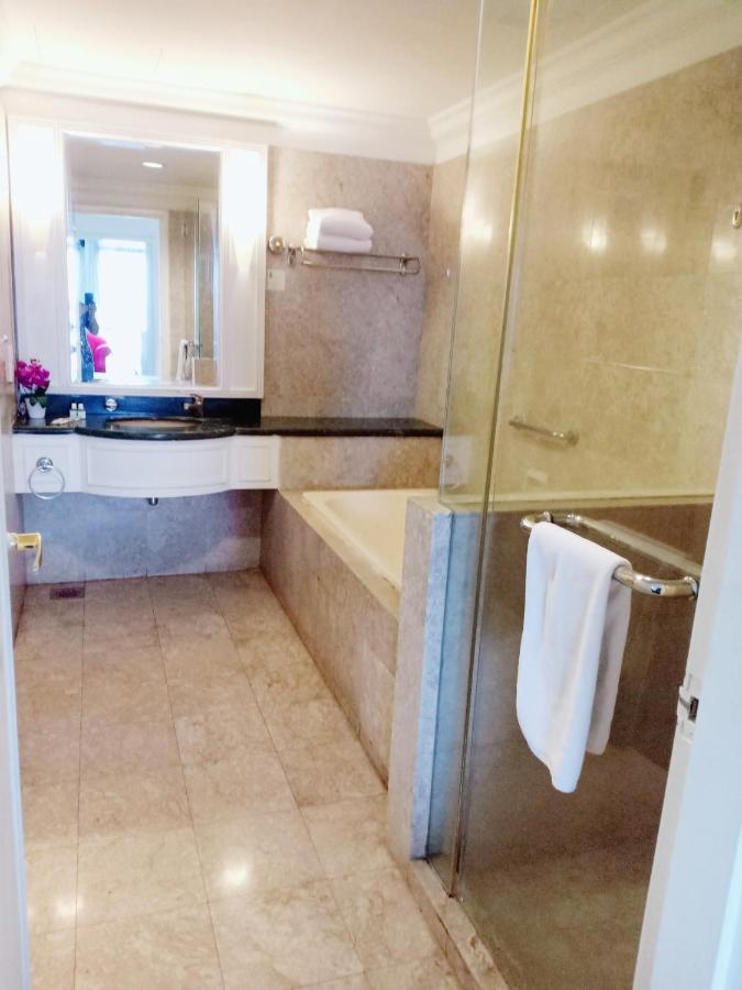 Premier Suites At Times Square *
