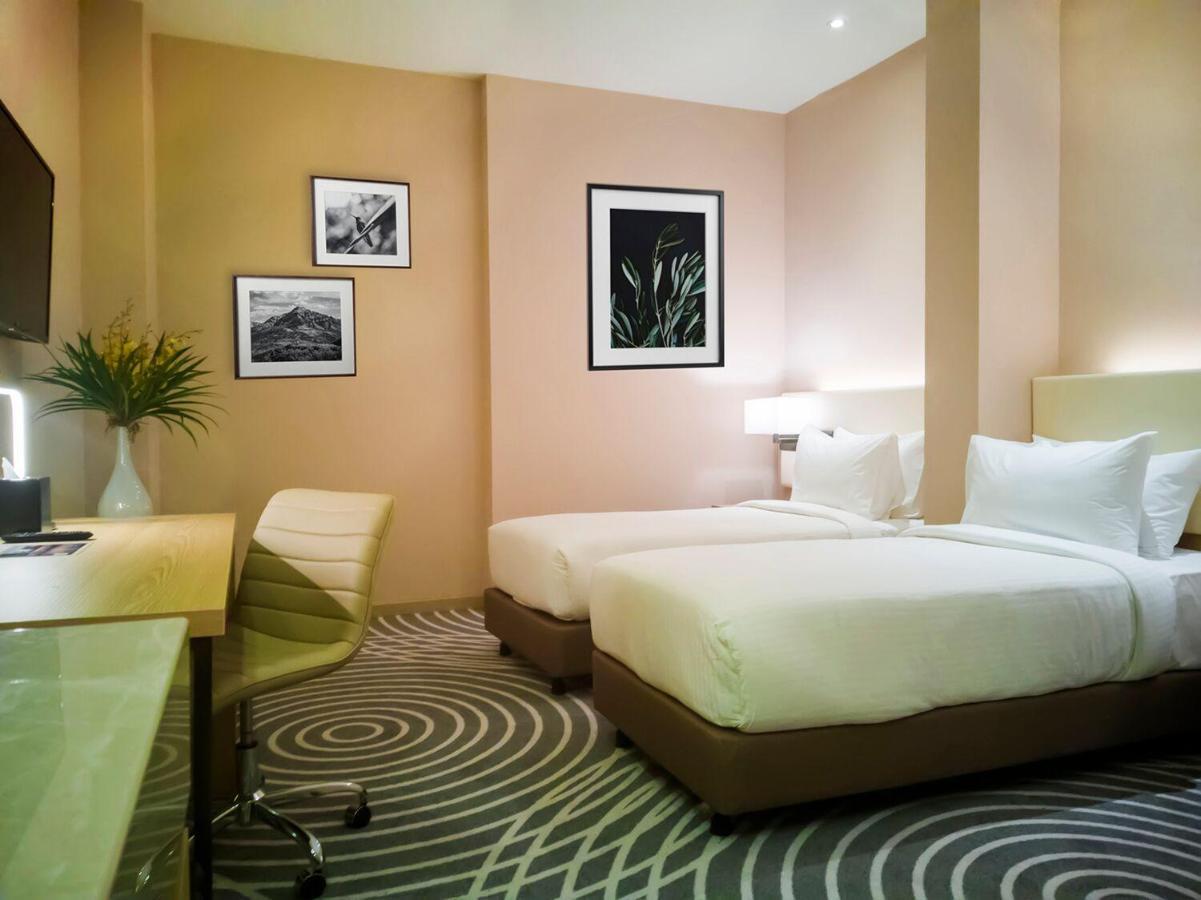 Upper View Regalia Hotel Kuala Lumpur