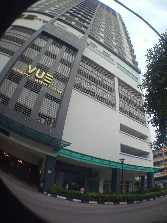 Vue Residences Service 6 Pax Apartment