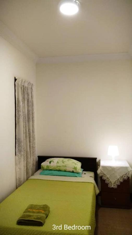 Jati Homestay@ Setiawangsa Apartment *