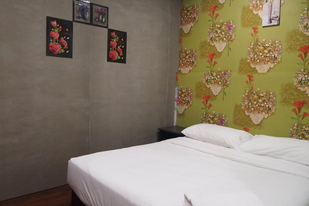 Hanson Hotel 2*