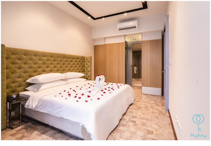 Aparthotel Expressionz Professional By Mykey
