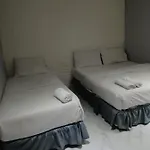 Q Express Hotel Maluri