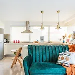 Fairlane 2Mins Walk To Bukit Bintang Best Sunset View 2Br 8-1 Wifi 100Mbps