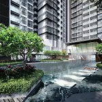 New! 3R2B - Free Wi-Fi -3Mins Walk To Sunway Velocity 中文房东