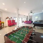 Titiwangsa9 Bungalow Pool Villa