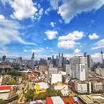 Chambers A Studio Flat, Klcc & Kl Tower View, City
