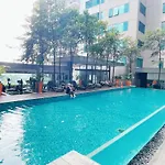 Mercu Summer Suites By Dh Homestay