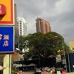 Hotel 168
