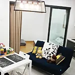 Little Bear Homestay @ Kl Gateway