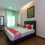 Oyo 109 V\'La Park Hotel