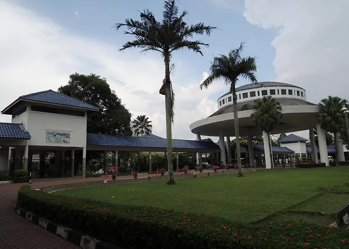 Bukit Beruntung Golf & Country Resort