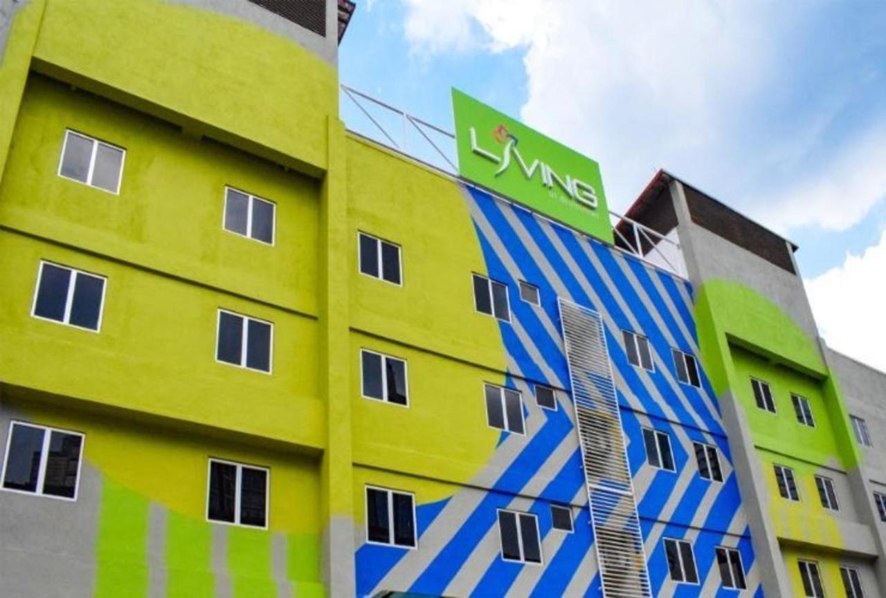 Hotel Living At Dsulaiman Near To Kampung Baru, Chow Kit,