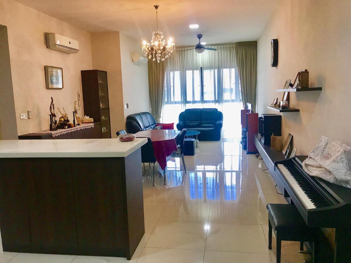 Homestay Km1 West Kuala Lumpur, Malaysia *