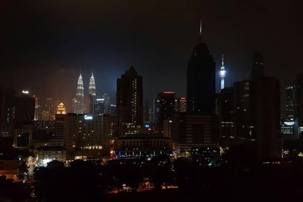 Klcc Regalia Infinity Pool * Kuala Lumpur