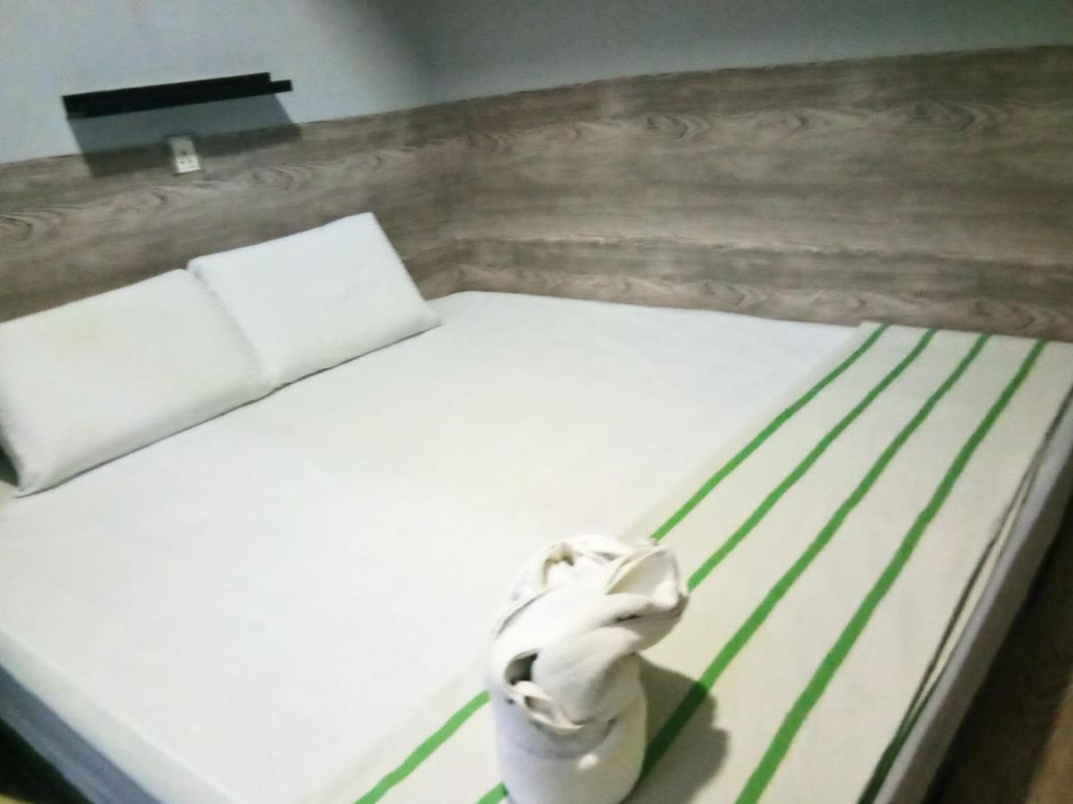 Hotel Dongfang *