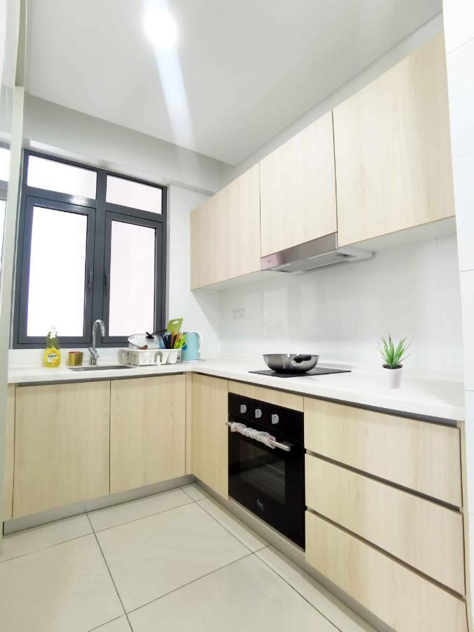 Ecosuites Vivo Residential Suites Midvalley Aparthotel